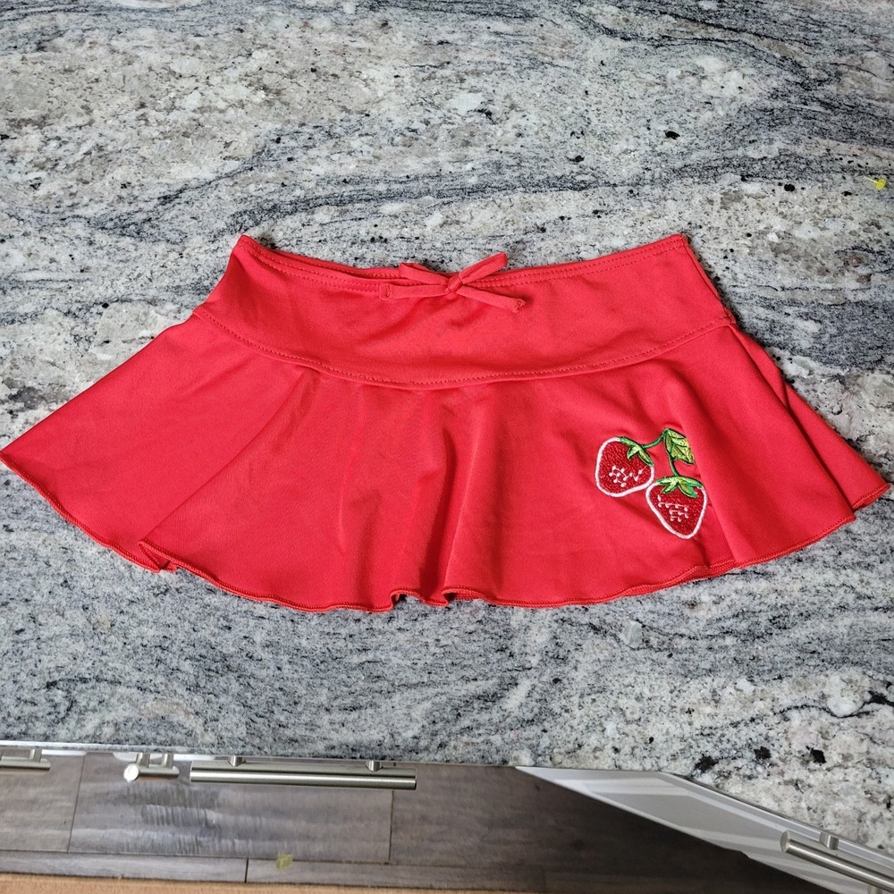 AL & Ray  Swim  Cover Up Skirt Red Strawberry  Size  4  Little Girl